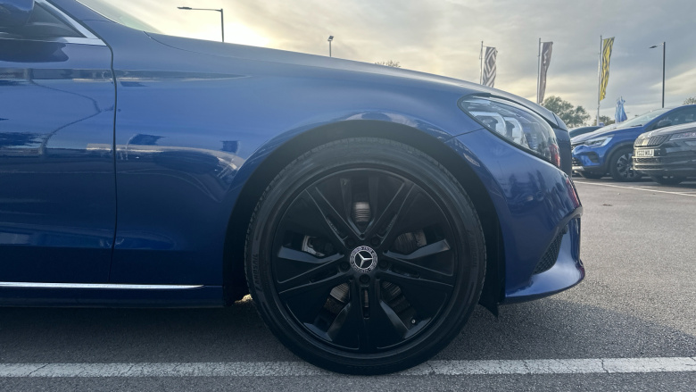 Mercedes-Benz C-Class C200 Sport Premium 4dr 9G-Tronic Petrol Saloon